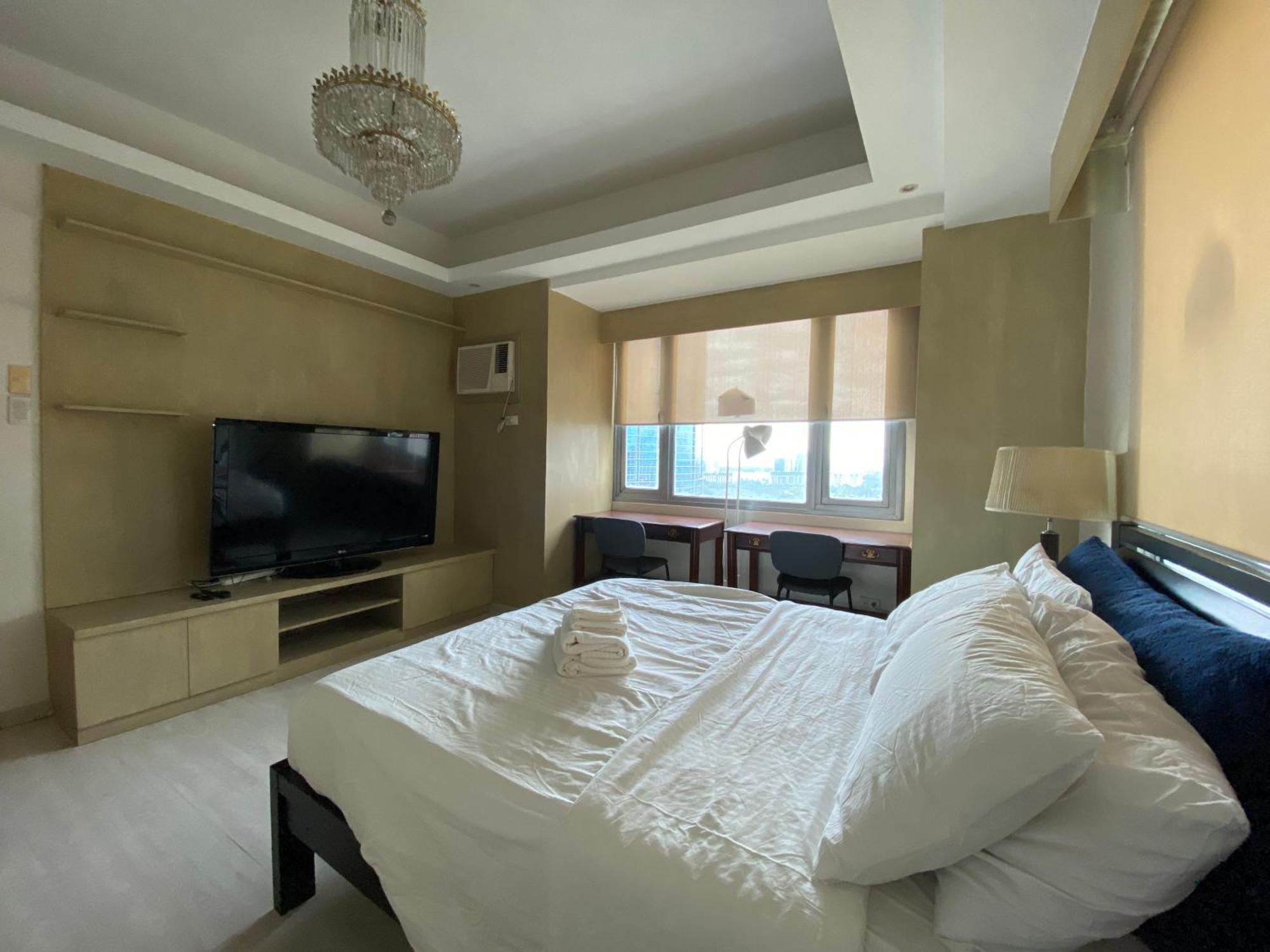 Avant At The Fort By Urban Realty Manila Esterno foto