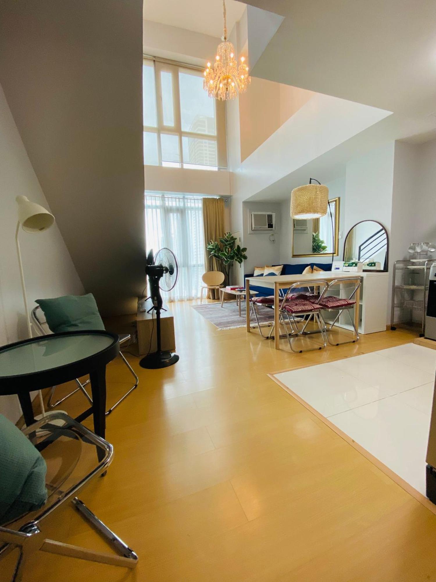 Avant At The Fort By Urban Realty Manila Esterno foto