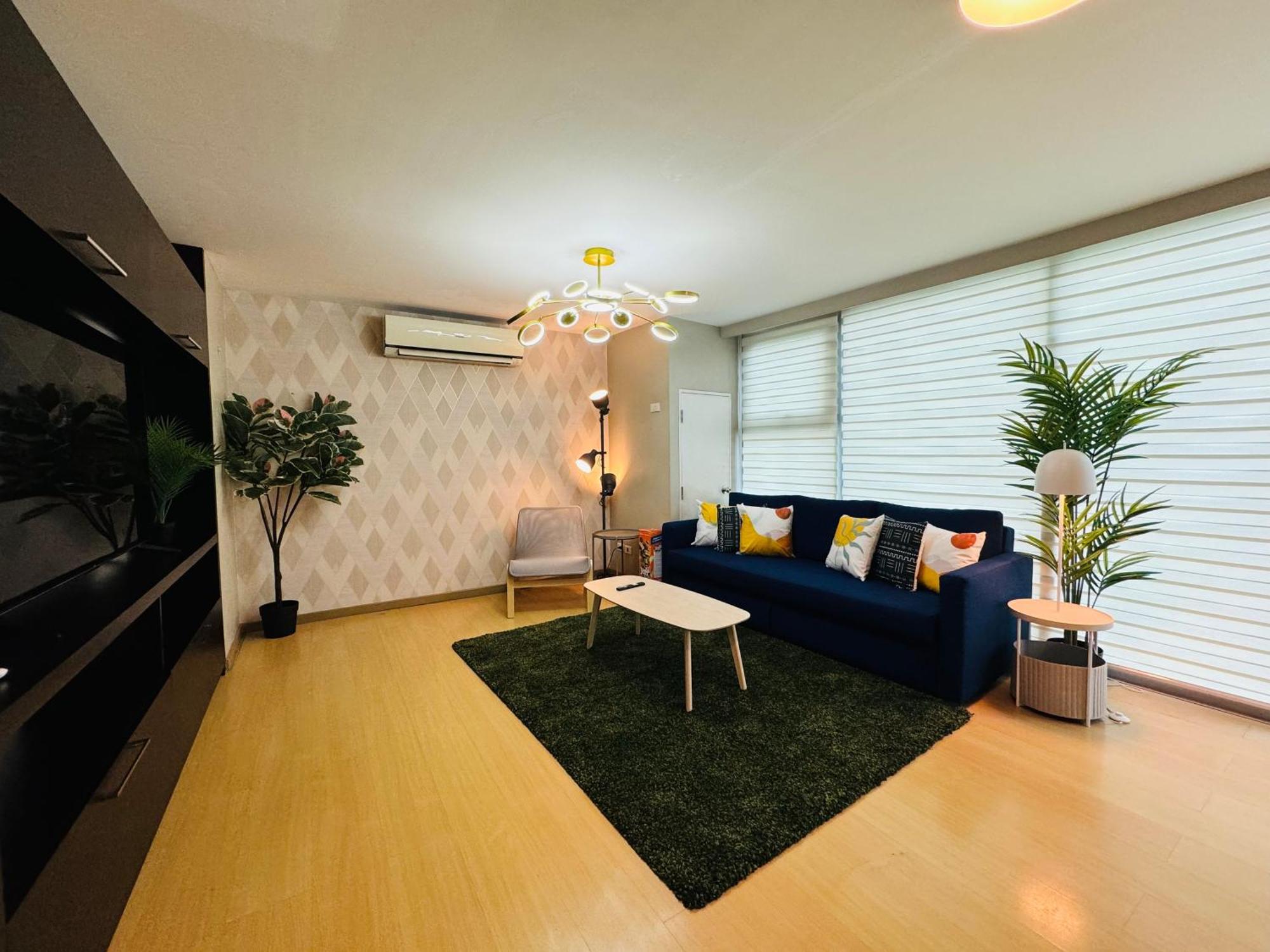 Avant At The Fort By Urban Realty Manila Esterno foto